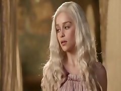 Emilia Clarke - Game Of Thrones